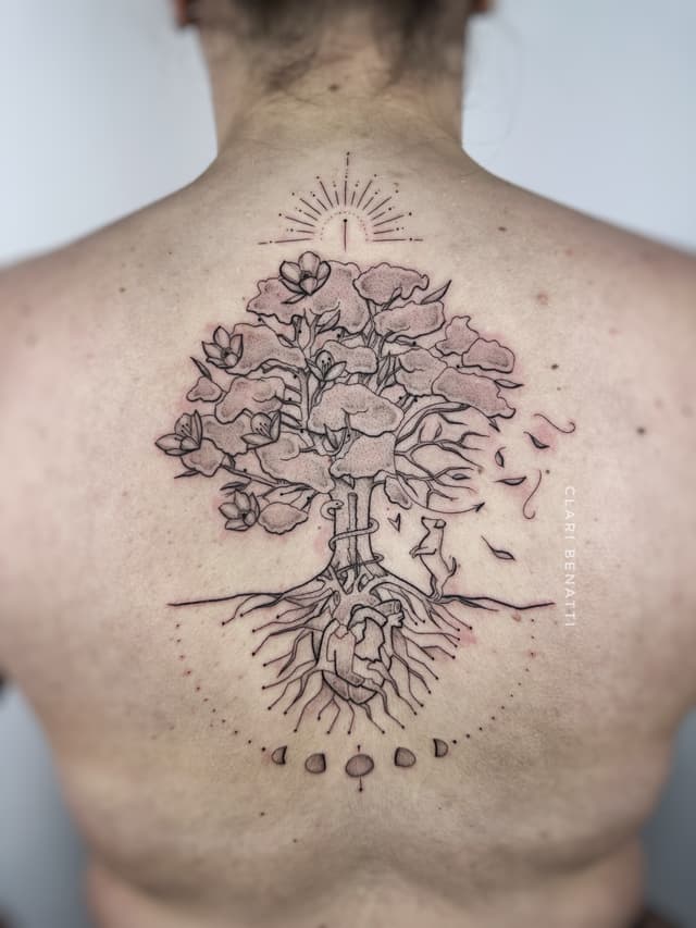 Tattoo feita pela Clari